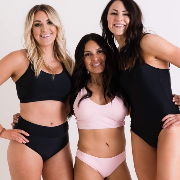 Freebie Bundle Bonus! Bikini, One Piece, High Waist,Tankini, Women's Swimsuit - Picture 1 of 9